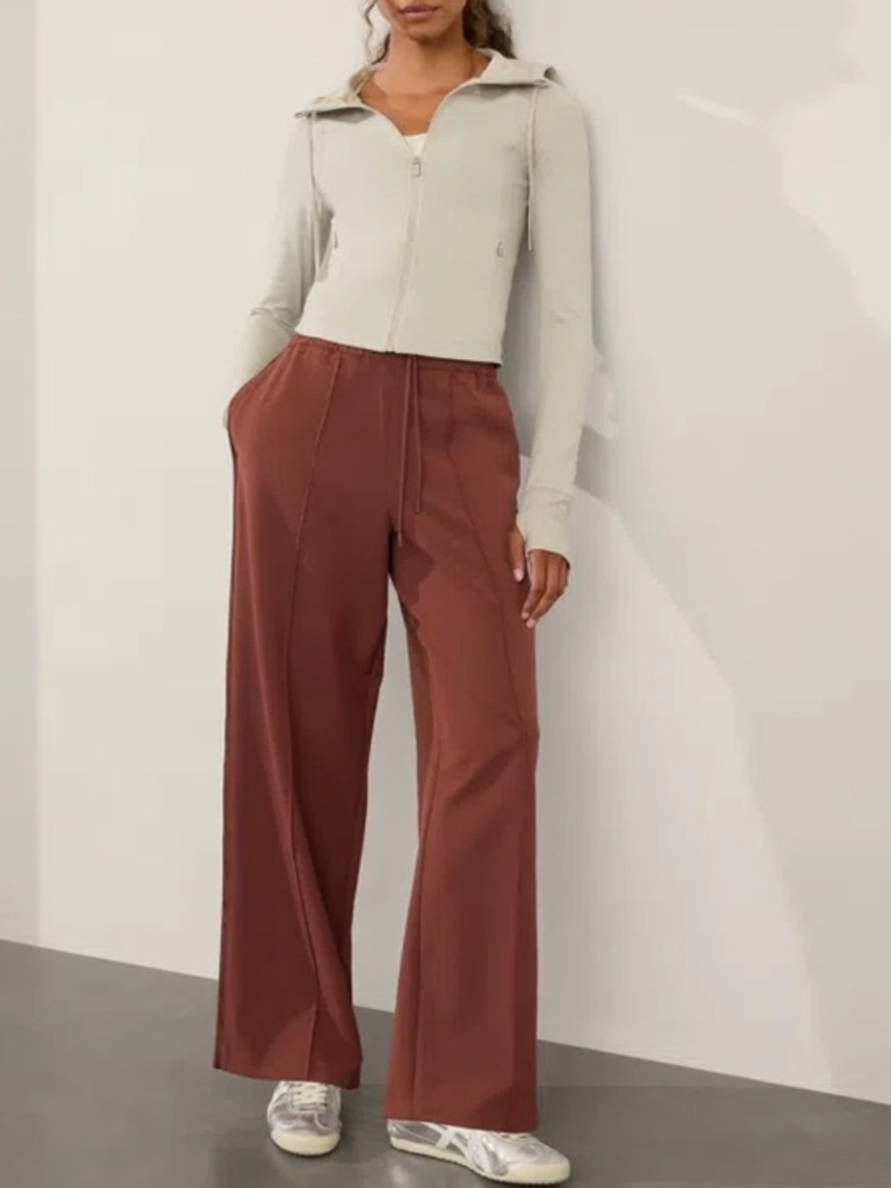 New Athleta Endeavor Wide Leg Pant Size M Cherrywood Work Office Business Fall